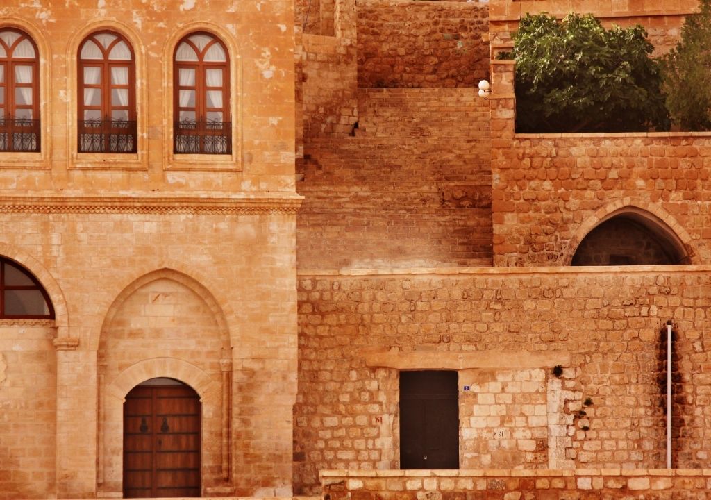 Sessizliğin İçindeki Tarih: Mardin’in Gizemli Ezidi Köyleri ve Mimarisi