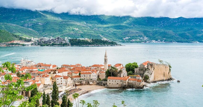 Dolu Dolu Ankara'dan Direkt Sefer İle Budva Turu