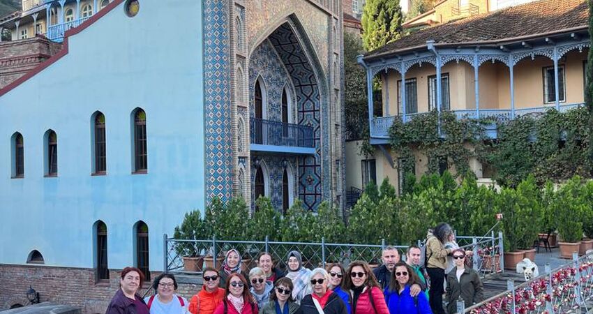 İstanbul Çıkışlı Uçaklı Gürcistan Noel Pazarları Turu (Tiflis'e Direkt Uçuş)