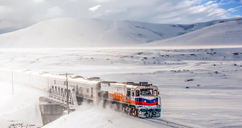 Turistik Doğu Ekspresi ile Kars Turu (Tren Gidiş - Uçak Dönüş)