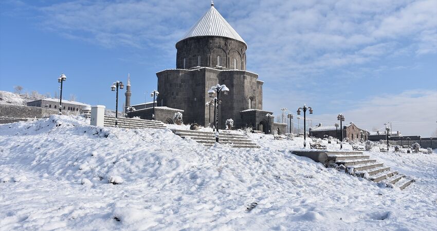 Turistik Doğu Ekspresi ile Kars Turu (Tren Gidiş - Uçak Dönüş)