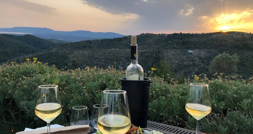 İstanbul Çıkışlı Efes`de Bir Gece Urla`da Bağ Bozumu Turu