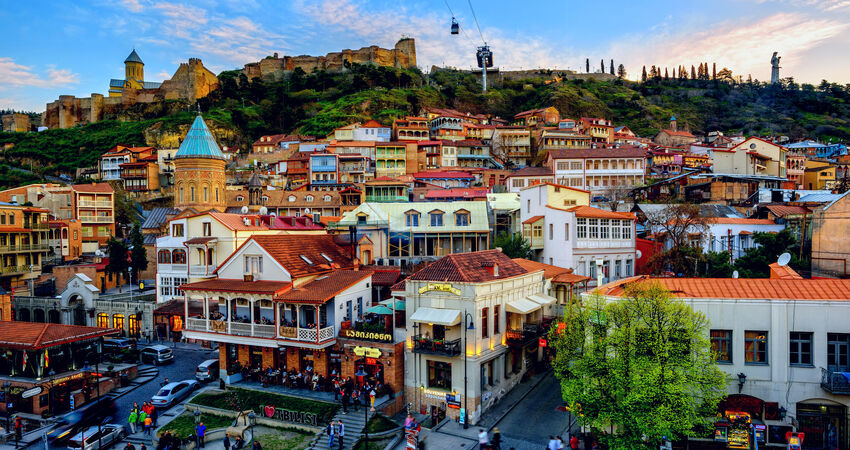 İstanbul Çıkışlı Uçaklı Yılbaşı Özel Gürcistan Turu (Tiflis'e Direkt Uçuş)