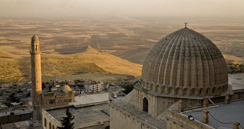 İstanbul Çıkışlı Butik Mardin Midyat Ezidi ve Süryani Köyleri Turu  